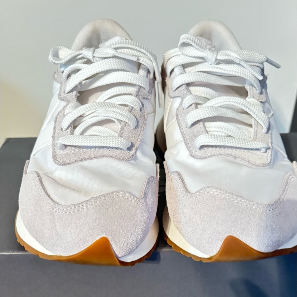 New Balance White and Gray Sneakers